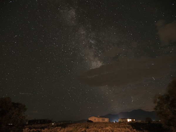 仰望夜空时，那颗叫M78的星星到底藏在哪里？