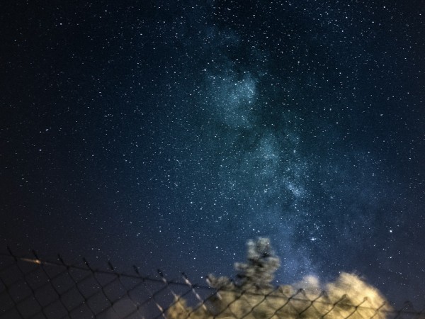 银河系里到底有多少锂？我家电动车电池跟星星有什么关系？