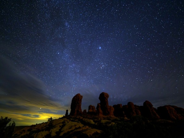 银河系闪耀星是哪两个？夜空里最容易认错的一对双胞胎