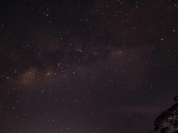 宇宙巨物恐惧症慎入，银河系十大恒星，太阳在它们面前连像素点都算不上
