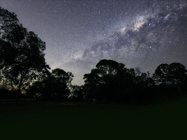陪孩子看星星时，我忽然想找一部关于银河系太阳系的动画片