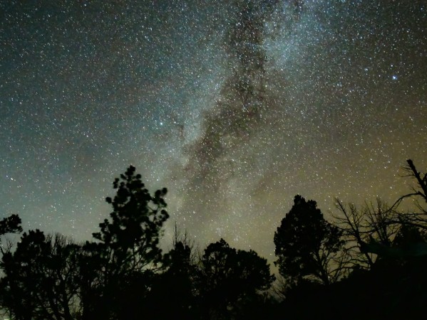 玻璃球、水晶球、银河系与沙漏，时间容器里的宇宙