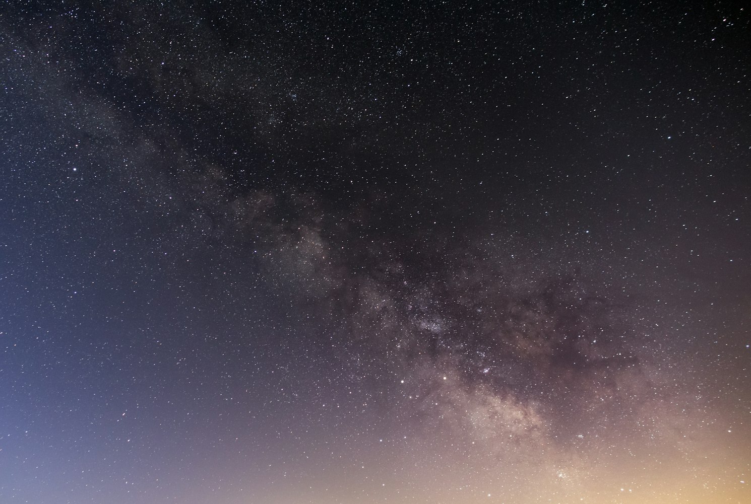 站在夜空下,把太阳系八大行星挨个儿数一遍 站在夜空下,把太阳系八大行星挨个儿数一遍